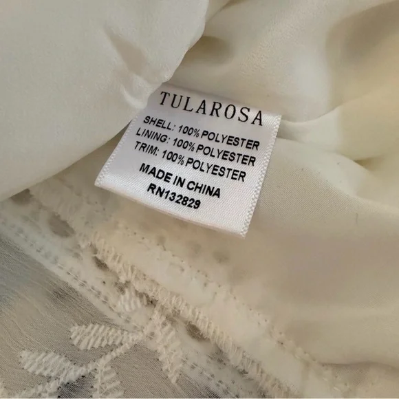 NWT Tularosa Cole Blouse in Ivory - Size XL - Boho Eyelet Ruffle Top - Picture 11 of 11